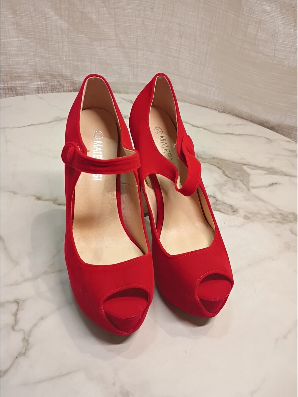 Women's Red Peep Toe Platform Chunky Heels With Ankle Strap Size 8.5